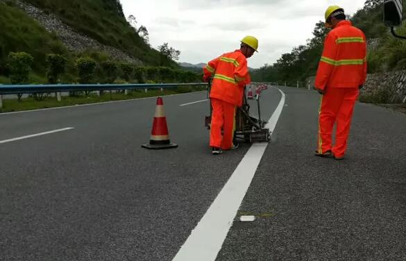 蘇州道路劃線公司施工水平要達(dá)到哪種標(biāo)準(zhǔn)？
